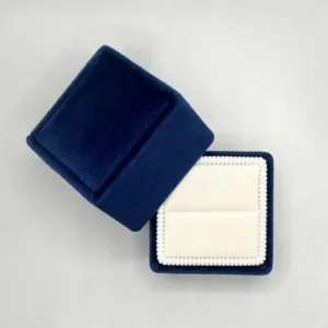 Alternative view of Jewel Velvet Square Ring Box in Sapphire