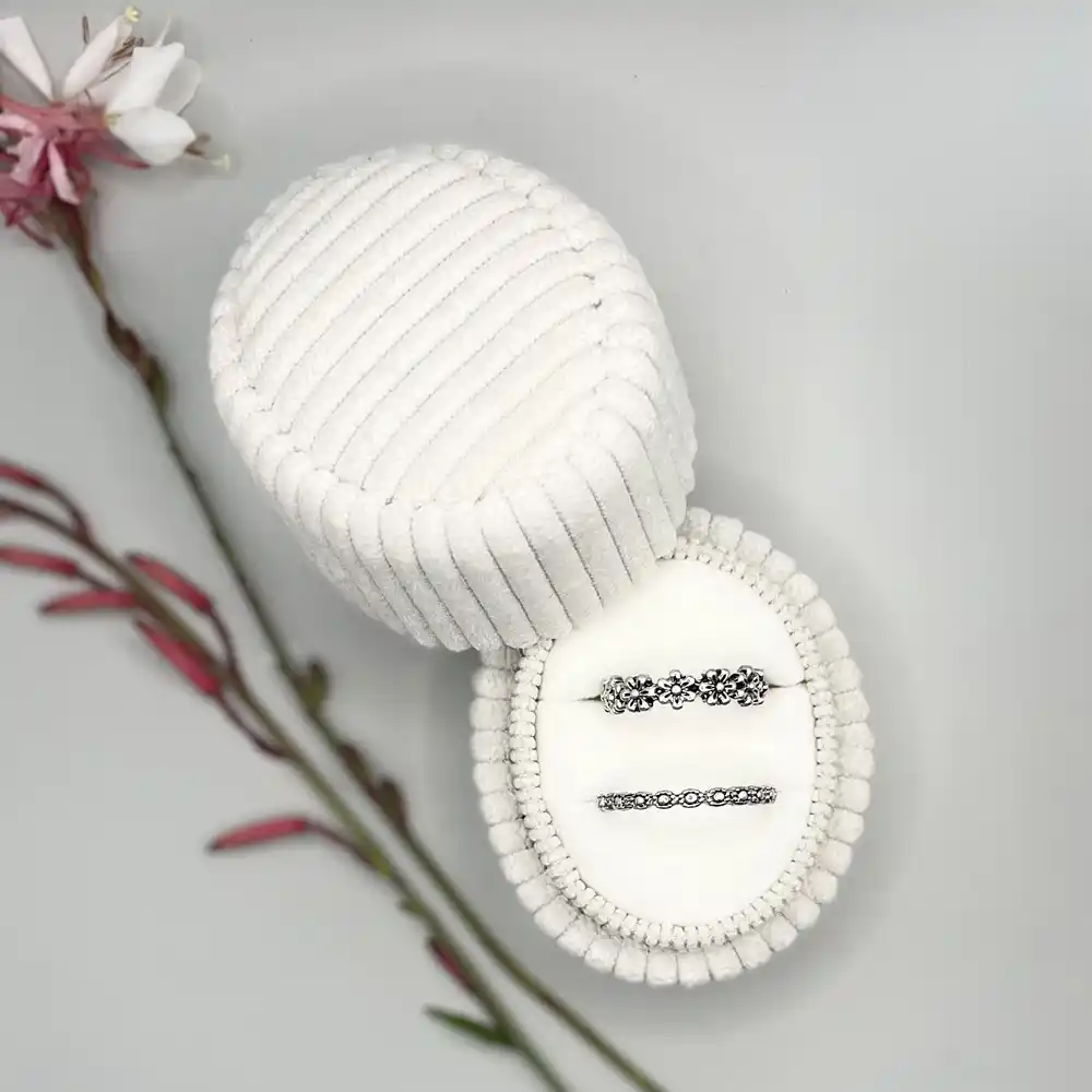 Ceremony Corduroy Double Slot Oval Ring Box - Image 2